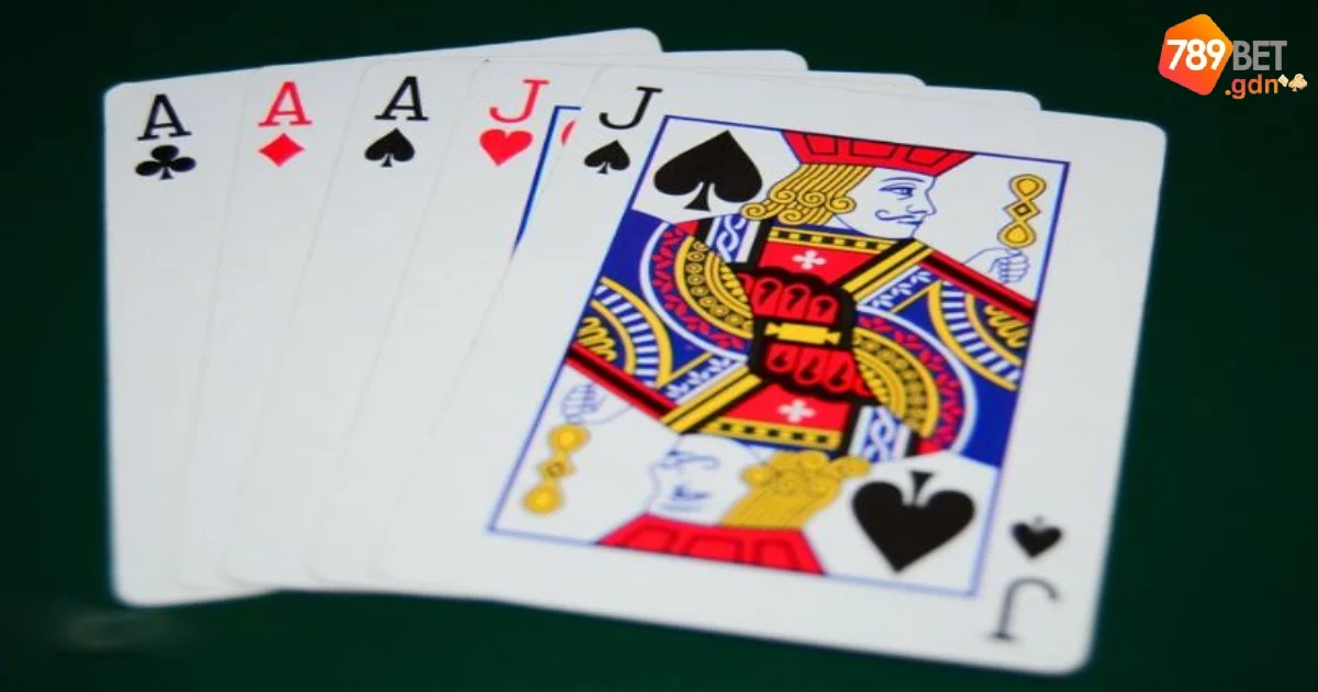 Game Bài Cù Lũ: Mẹo Chơi Bài Cù Lũ Hiệu Quả Cho Người Mới 5 Mẹo chơi bài Cù lũ hiệu quả cho người mới